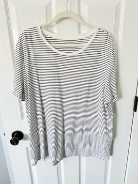 Amazon Essentials Black Striped Tee XXL
